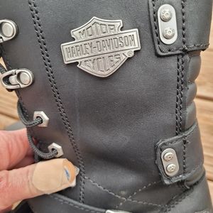 #42) NWOT                          Womens Harley Davidson  Boots